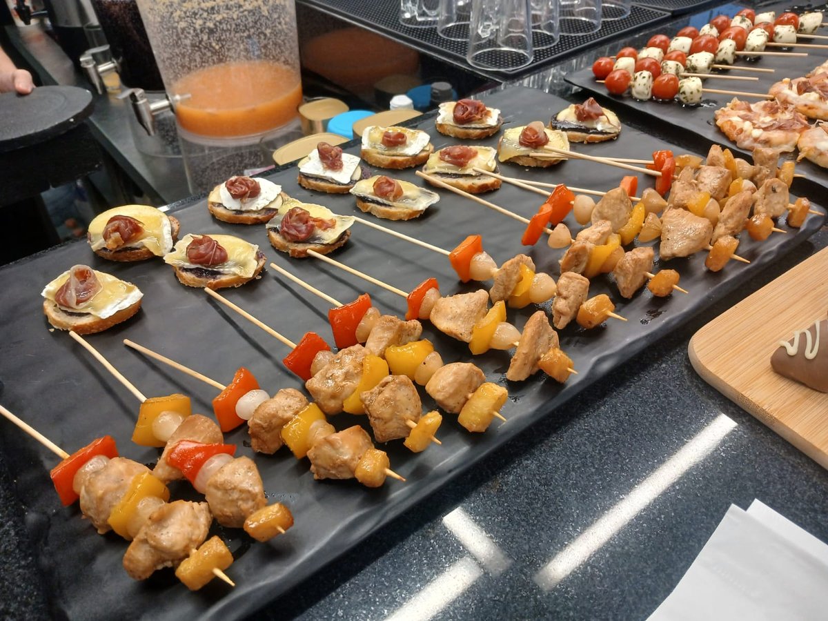 Brochetas variadas